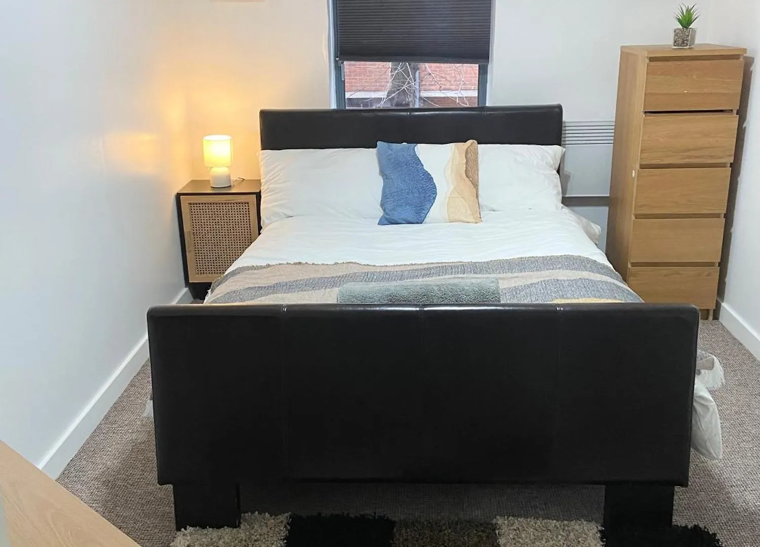 Manhattan* Peaceful City Centre, 2 Bedroom 2 Bathroom Apartment ليدز